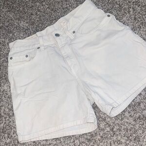 Levi’s vintage high rise cream shorts